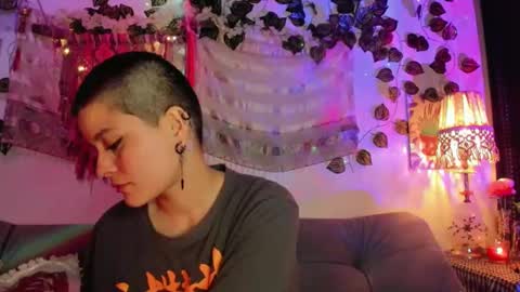 Snapshot of alexiafisher_ chatting on September 25, 12:06 am Alex online show from September 25, 12:06 am