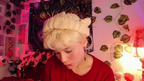 Snapshot of alexiafisher_ chatting on February 1, 12:58 pm Alex online show from February 1, 12:58 pm