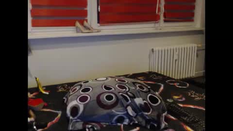 alexie33 online show from February 18, 4:40 pm