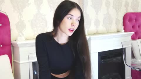 alexisdevine online show from February 7, 5:32 am