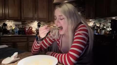 alexispaige06 online show from March 7, 1:16 am