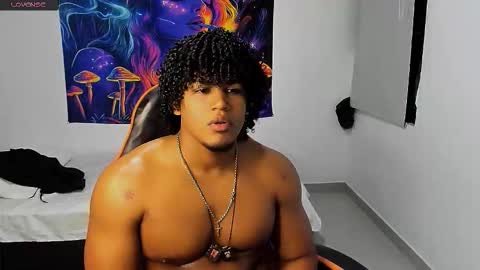 Snapshot of alexj_black chatting on October 1, 1:10 pm ALEXJ BLACK online show from October 1, 1:10 pm