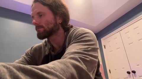 Snapshot of alexmanndickerson chatting on December 17, 3:39 am Alex Mann online show from December 17, 3:39 am