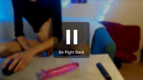 Snapshot of alexnaughty14 chatting on October 4, 9:51 am alexnaughty14 online show from October 4, 9:51 am