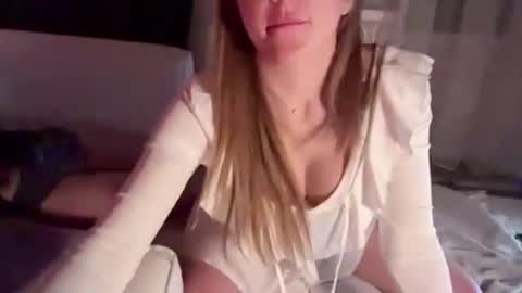 alexolga12345 online show from February 8, 12:38 am