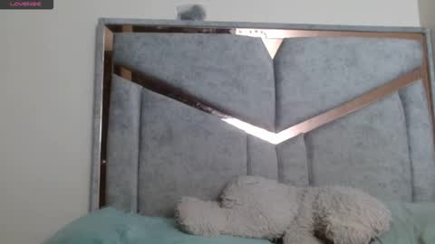 alex y luisa online show from December 3, 3:13 pm