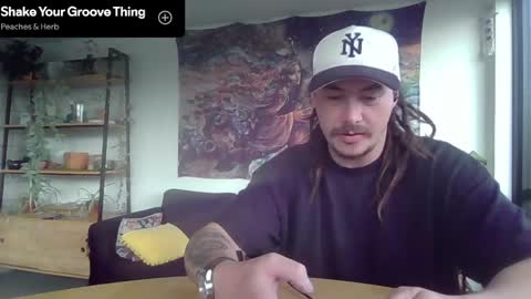 Alex online show from April 25, 4:47 am