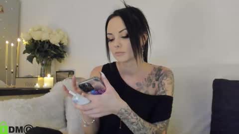 alexx collins online show from February 16, 5:00 pm