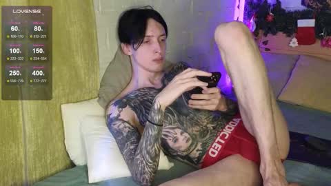 Alex online show from December 20, 1:18 pm