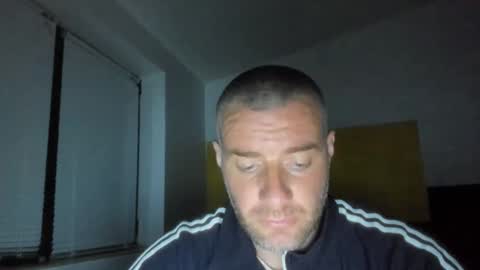 alfiesolomons87 online show from May 8, 8:14 pm