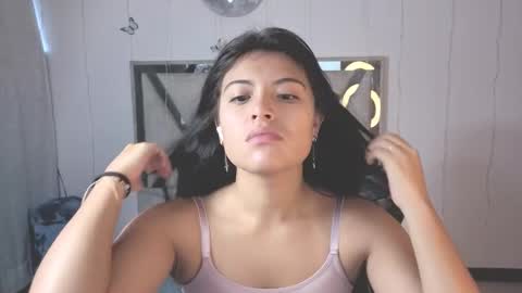 Carolina Join The Fan Club  online show from February 2, 11:50 am