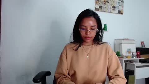 Alia  online show from April 10, 2:11 pm