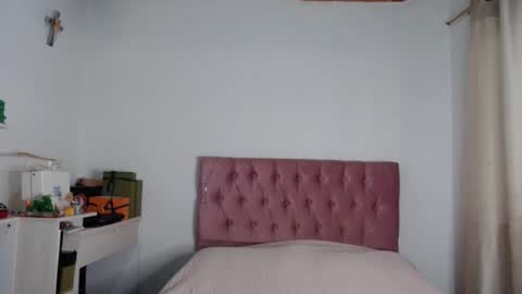 Alia  online show from October 6, 12:34 pm