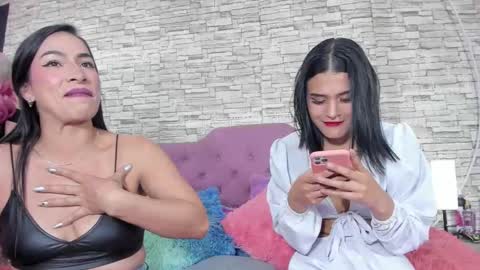 Snapshot of aliaandadara chatting on September 11, 4:08 pm aliaandadara online show from September 11, 4:08 pm