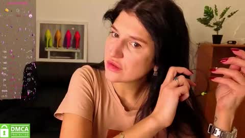 Alianna online show from January 19, 12:37 pm