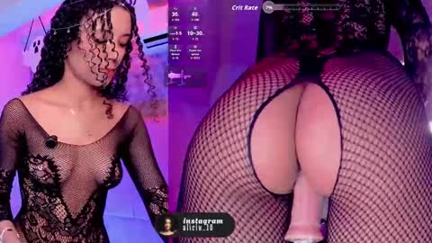 Snapshot of aliccecooper chatting on October 16, 10:48 am alicia online show from October 16, 10:48 am