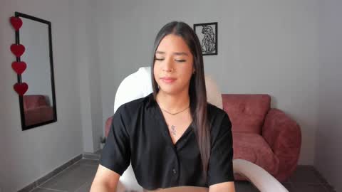 Alice online show from March 8, 3:45 pm