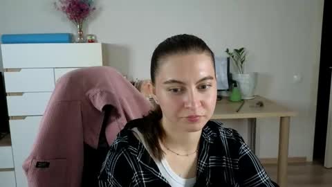 Alice online show from September 29, 4:39 pm