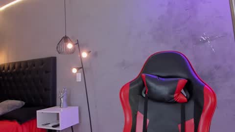 Alice Susan online show from February 25, 9:29 pm