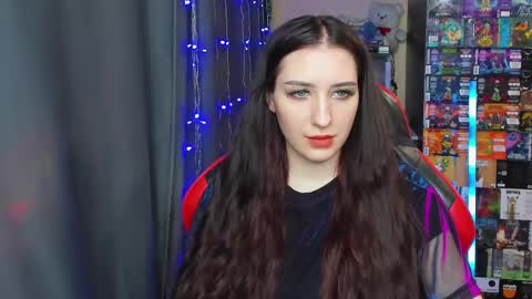 Alice online show from February 15, 4:56 pm