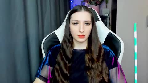 Alice online show from October 6, 12:34 pm