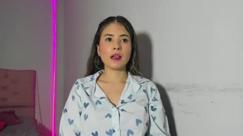 alice_cespedes online show from February 21, 10:48 pm