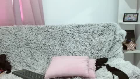 Snapshot of alice_dussan_ chatting on September 17, 8:45 pm alice online show from September 17, 8:45 pm