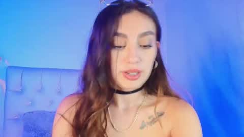 alice_jonnes_ online show from March 19, 7:14 am