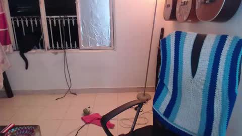 Snapshot of alice_psilocybe_sabina420 chatting on October 14, 3:20 am Alicia Aldara online show from October 14, 3:20 am