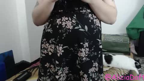 Alicia Aldara online show from March 8, 3:54 am