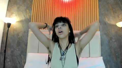 alice_rossi4 online show from May 11, 11:17 am