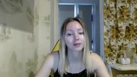 Alice smiles online show from April 7, 5:20 am