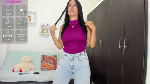 Snapshot of alice_williiams chatting on February 6, 4:36 pm alice williiams online show from February 6, 4:36 pm