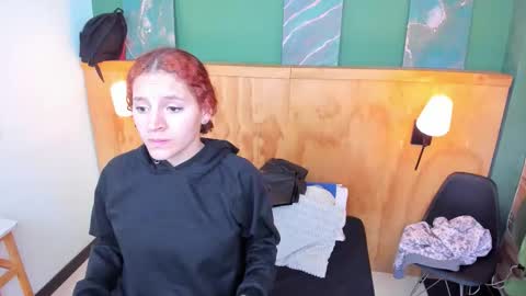 Alice and Asia online show from January 5, 7:06 pm