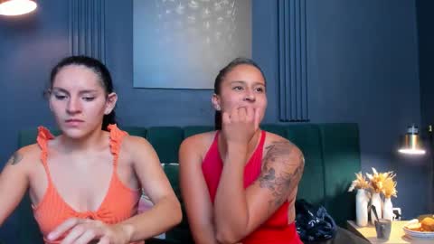 Alice and Asia online show from September 19, 3:21 am