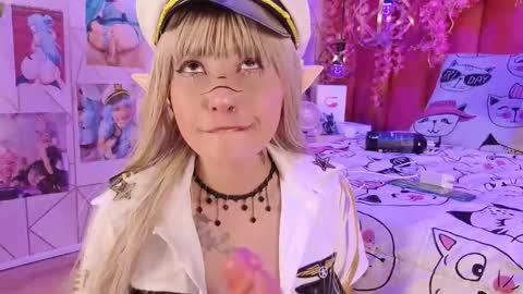     online show from October 30, 8:31 pm