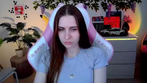 alicecharmy online show from May 17, 12:58 pm