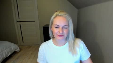 Alicee online show from October 9, 7:19 pm