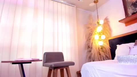 Aleja  online show from March 8, 5:22 pm