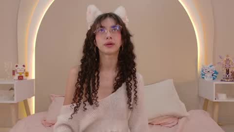 alice online show from May 12, 6:28 pm