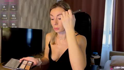 Daniella online show from April 8, 2:58 am