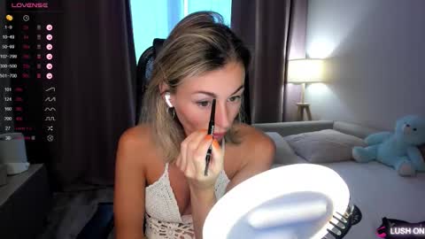 Daniella online show from November 9, 3:43 am