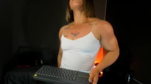 alicefit_212 online show from December 20, 10:06 pm