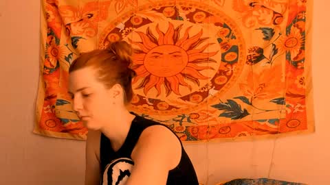 Alice online show from May 22, 5:25 am