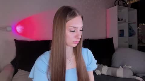 Alice online show from November 25, 4:55 am