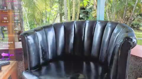 alicemrtnzz online show from November 25, 8:51 pm