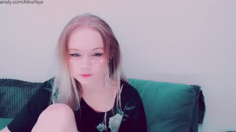 Alice online show from October 27, 4:34 am