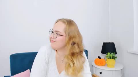 alicesensitive online show from November 14, 1:13 pm