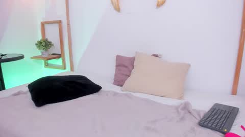 Alice online show from November 20, 5:28 am