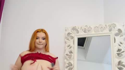 Alice online show from December 21, 6:25 pm